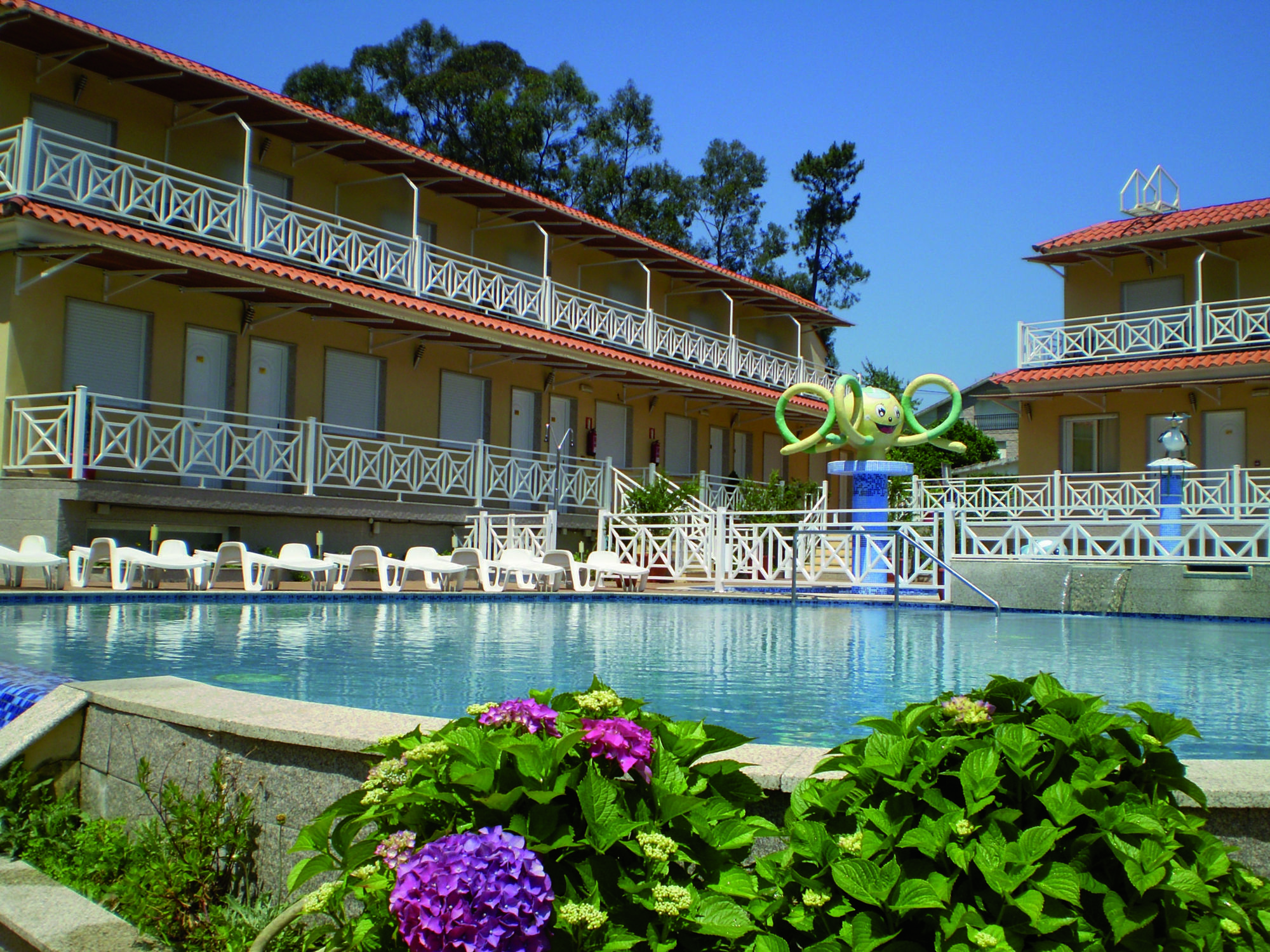 Sun Galicia Hotel Y Apartamentos サンシェンショ エクステリア 写真